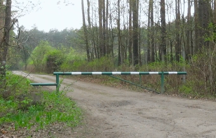 Informacja o możliwości zakupu zbędnych materiałów pochodzących z demontażu stalowych szlabanów leśnych